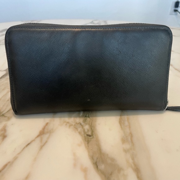 PRADA ZIPPER WALLET LARGE - Picture 3 of 10